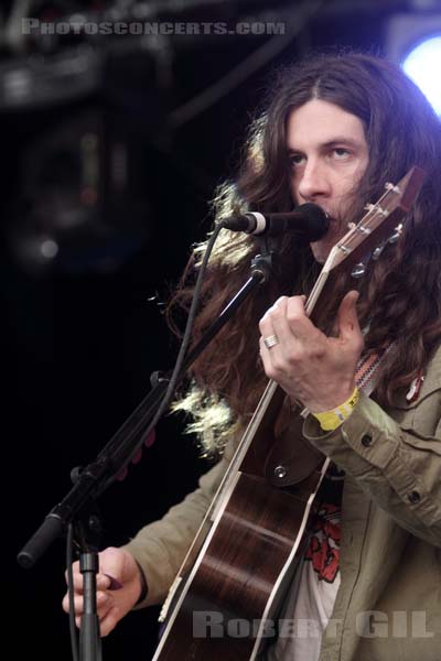 KURT VILE AND THE VIOLATORS - 2014-08-14 - SAINT MALO - Fort de St Pere - 